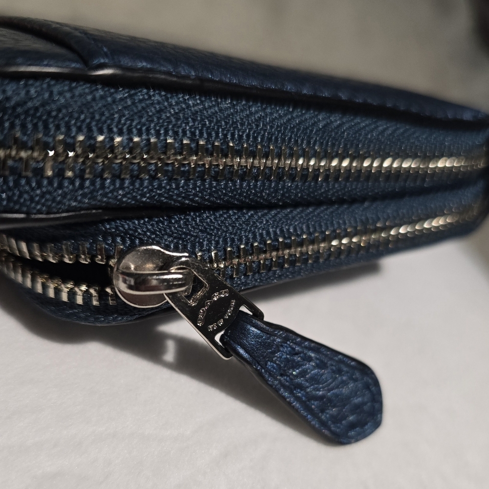 Coach Leather Double Zip Wallet/Wristlet - Picture 8 of 8